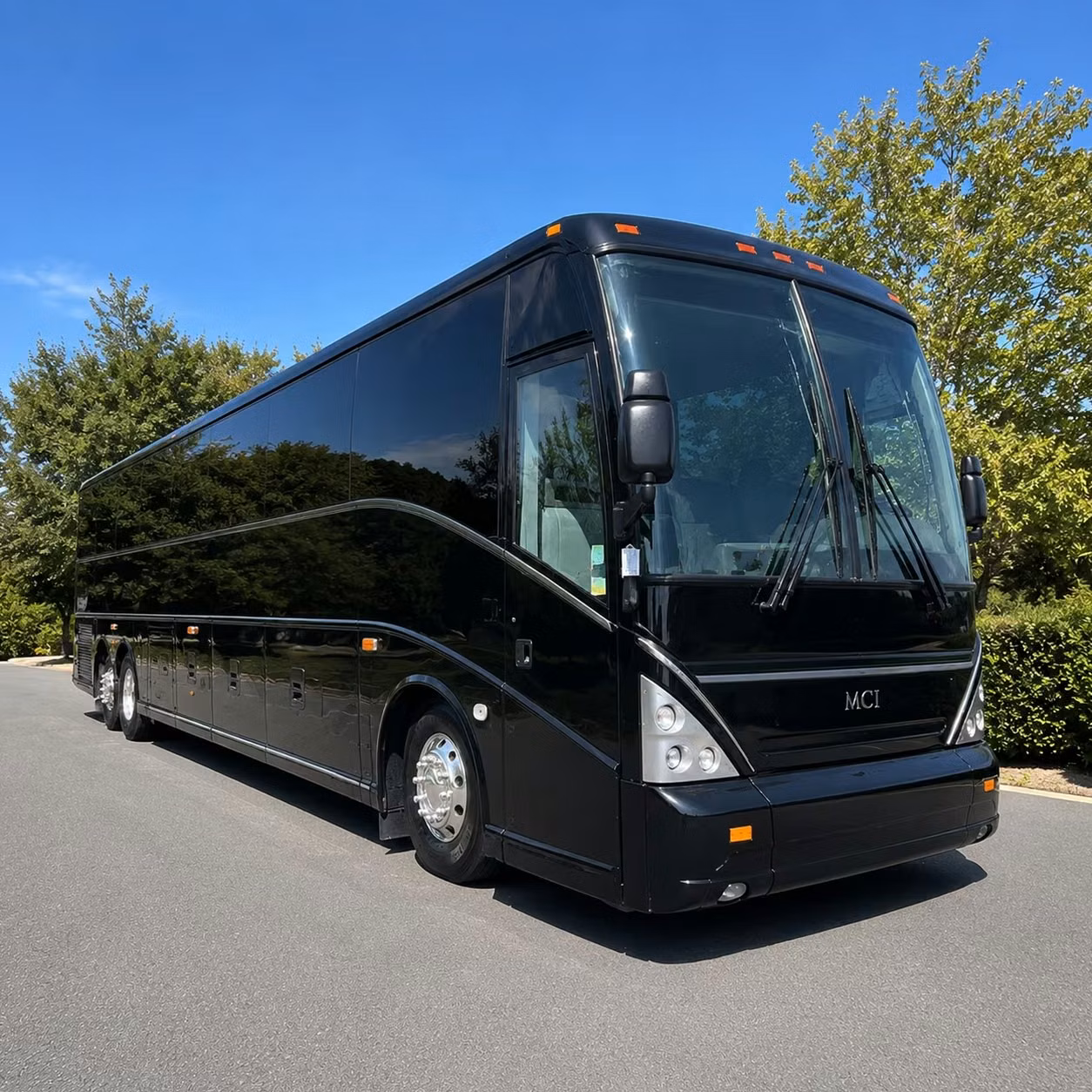 charter bus rentals for fargo business conferences and corporate events