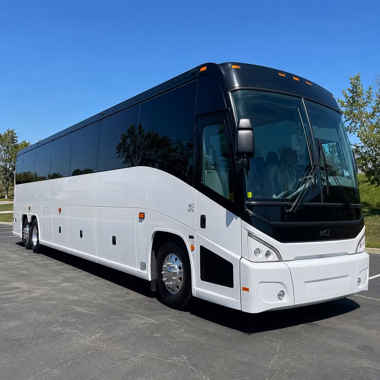 fargo airport shuttle services for corporate groups and business travel