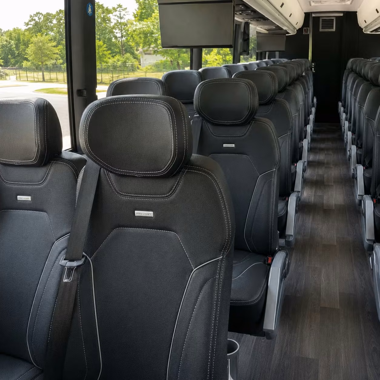 fargo charter bus rentals for weddings