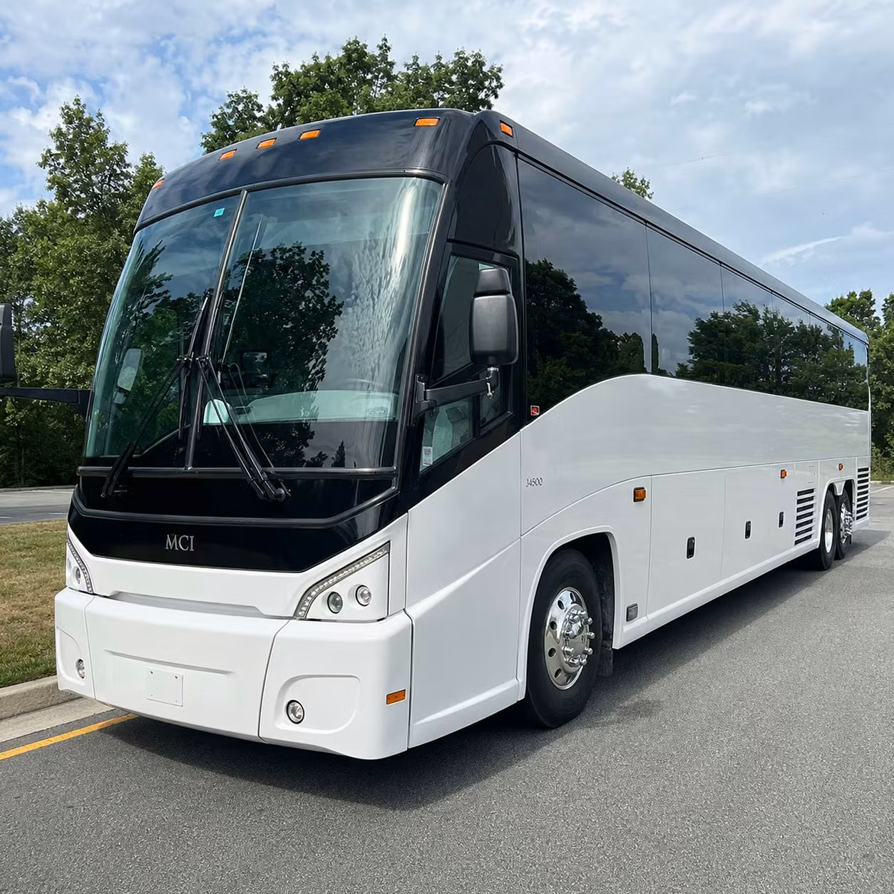 long distance charter bus rentals from fargo to minneapolis compare buses and book fast