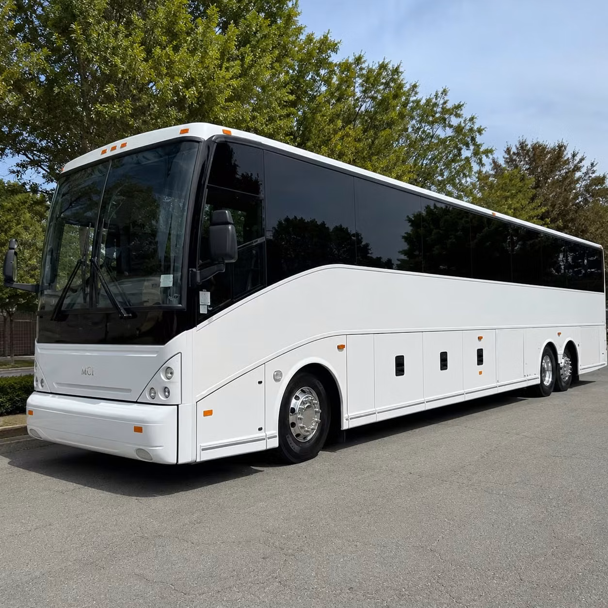 wedding guest shuttles and group airport transfers in fargo